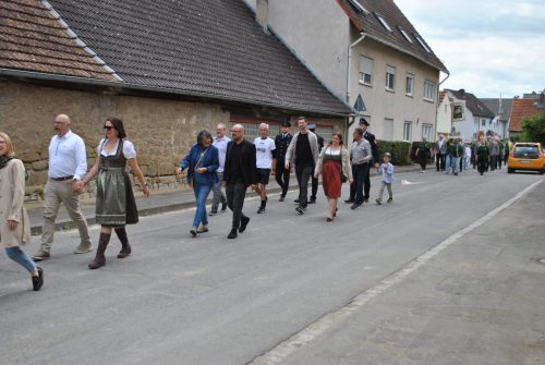 SonntagFestzugHP1-11