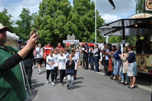 SonntagFestzugHP1-64